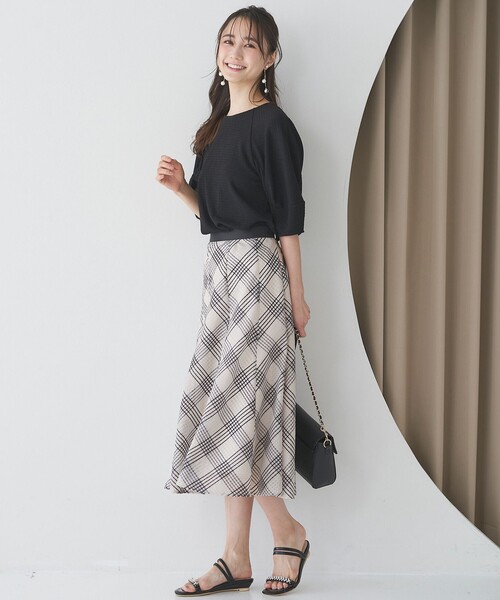 ANY SIS（エニィスィス）の「【23.5~24.0cm】ジュエル調2WAYフラット サンダル（サンダル・レディース・ベージュ系/ブラック系・LARGE/MEDIUM）」の4枚目の写真