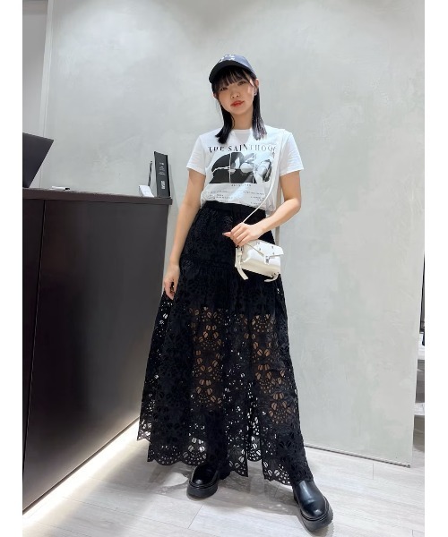 ALLSAINTS（オールセインツ）の「MIRO MINI LEATHER CROSSBODY BAG | MIRO ミニ レザー クロスボディ バッグ（ショルダーバッグ・レディース・ブラック・ONE SIZE）」の19枚目の写真