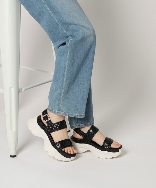 ESPERANZA(エスペランサ)の「厚底キルティングスポサン 24SS(サンダル・レディース・アイボリー/ブラック/ピンク系・M/S/L/LL)」の12枚目の写真
