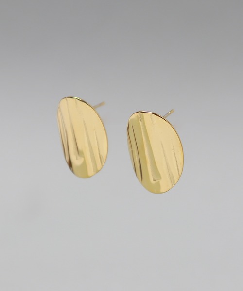 ieLS(イエルズ)の「金属アレルギー対応「ieLS」ステンレス ニュアンスプレートピアス(ピアス(両耳用)・レディース・ゴールド・ONE SIZE)」の3枚目の写真