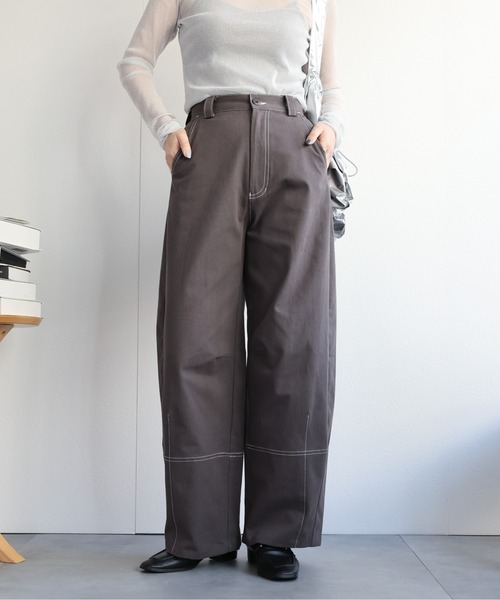ap retro(アプレトロ)の「コットン配色ステッチカーブパンツ / バレルパンツ(その他パンツ・レディース・チャコールグレー/アイボリー/ブラック/ベージュ・FREE)」の16枚目の写真