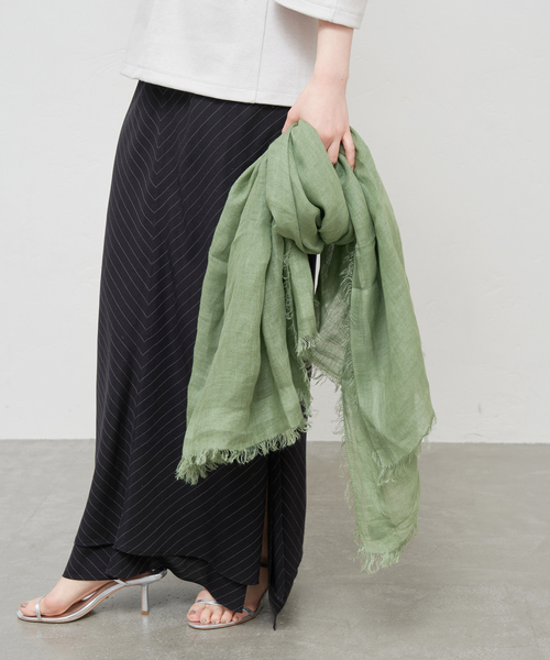 IENA（イエナ）の「【NIMNIMDUAI/ニムニムデュアイ】SQUARE LINEN GAUZE リネンガーゼ スクエア（ストール/ショール・レディース・ブラック系その他/シャーベット/グリーン/ライトグリーン・FREE）」の8枚目の写真