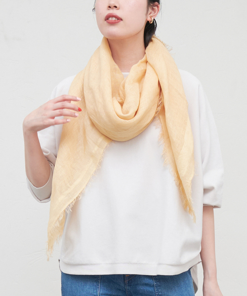 IENA（イエナ）の「【NIMNIMDUAI/ニムニムデュアイ】SQUARE LINEN GAUZE リネンガーゼ スクエア（ストール/ショール・レディース・ブラック系その他/シャーベット/グリーン/ライトグリーン・FREE）」の13枚目の写真