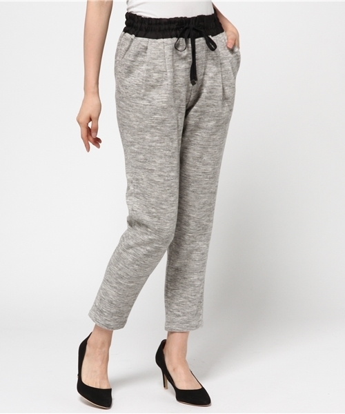 ikka(イッカ)の「カットソータックパンツ(その他パンツ・レディース・チャコールグレー/ライトグレー・LARGE/MEDIUM)」の1枚目の写真