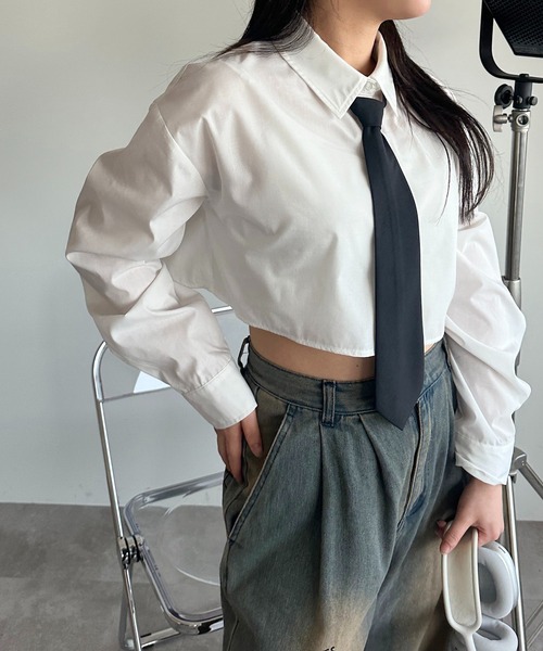apres jour mignon(アプレジュールミニョン)の「ネクタイ付きクロップドシャツ【ZOZOTOWN限定アイテム】(シャツ/ブラウス・レディース・オフホワイト/ブルー/グレー・フリー/X-LARGE)」の22枚目の写真