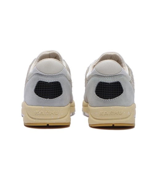 KARHU（カルフ）の「ARIA 95　KH803117（スニーカー・メンズ・グレー・4/5/6/7/8/9/10/11）」の5枚目の写真