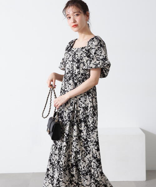 N.（N. Natural Beauty Basic）（エヌエヌナチュラルビューティーベーシック）の「◆スクエアネックバルーンプリントワンピース（ワンピース・レディース・グレー系その他/ブラック系その他・MEDIUM/SMALL）」の3枚目の写真