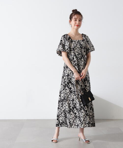 N.（N. Natural Beauty Basic）（エヌエヌナチュラルビューティーベーシック）の「◆スクエアネックバルーンプリントワンピース（ワンピース・レディース・グレー系その他/ブラック系その他・MEDIUM/SMALL）」の5枚目の写真