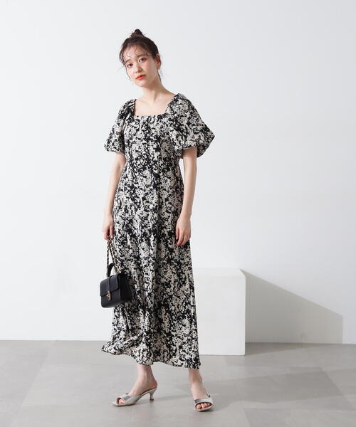 N.（N. Natural Beauty Basic）（エヌエヌナチュラルビューティーベーシック）の「◆スクエアネックバルーンプリントワンピース（ワンピース・レディース・グレー系その他/ブラック系その他・MEDIUM/SMALL）」の6枚目の写真
