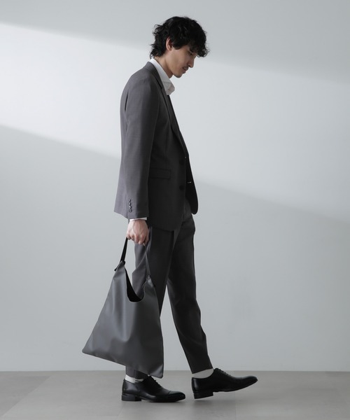 NANO universe（ナノユニバース）の「WEB限定/シンセティックレザーワンストラップショルダーバック（ショルダーバッグ・メンズ・グレー/ブラック・FREE）」の17枚目の写真