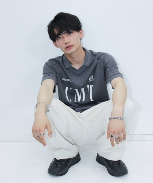 centimeter（センチメーター）の「CMT logo game shirt（シャツ/ブラウス・メンズ・ブラック/ライトブルー・X-LARGE/LARGE/MEDIUM）」の4枚目の写真