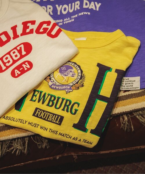 BREEZE(ブリーズ)の「【リンク・ユニセックス】5柄カレッジTシャツ_80~160cm展開_一部WEB限定サイズ(Tシャツ/カットソー・キッズ・チャコール/オレンジ/イエロー/オフホワイト/パープル・130/140/120/150/160/80/90/100/110)」の4枚目の写真