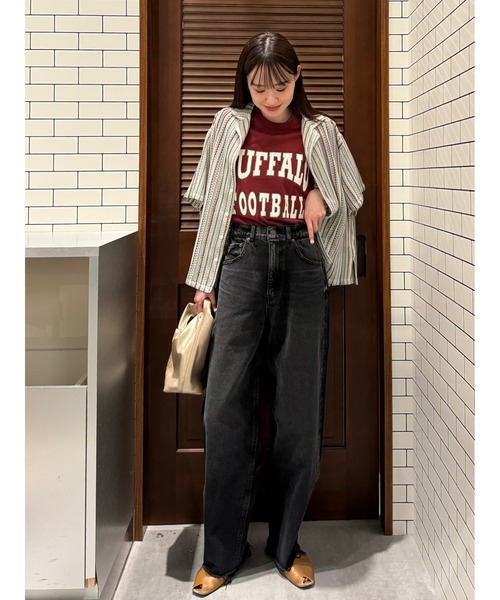 RODEO CROWNS WIDE BOWL(ロデオクラウンズワイドボウル)の「BUFFALO FOOTBALL Tシャツ(Tシャツ/カットソー・レディース・ライトベージュ/チャコールグレー/マジェンタ・FREE)」の4枚目の写真