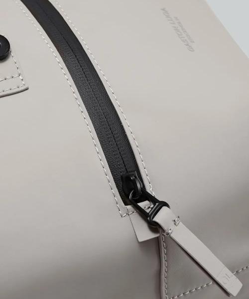 GASTON LUGA(ガストンルーガ)の「GASTON LUGA/ガストンルーガ/GALA 2.0(ガーラ 2.0)(ショルダーバッグ・メンズ・グレー/ブラック・F)」の10枚目の写真