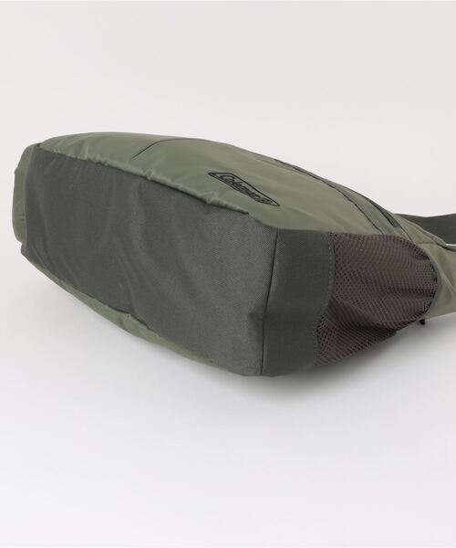 新品未開封　Coleman PARKA (C2) グリーン Amazon.co.jp: コールマン(Coleman) 寝袋 パーカー/C2 オリーブ