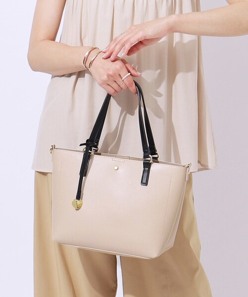 SHOO・LA・RUE（シューラルー）の「◆【軽量／2WAY】前後ポケットトートバッグ（トートバッグ・レディース・グレー/ブラック/ベージュ系4・00）」の16枚目の写真