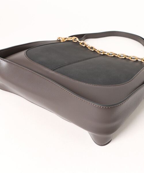 INTERPLANET（インタープラネット）の「チェーン付スエード２ＷＡＹＢＡＧ（ショルダーバッグ・レディース・ブラック/チョコ・フリー）」の6枚目の写真