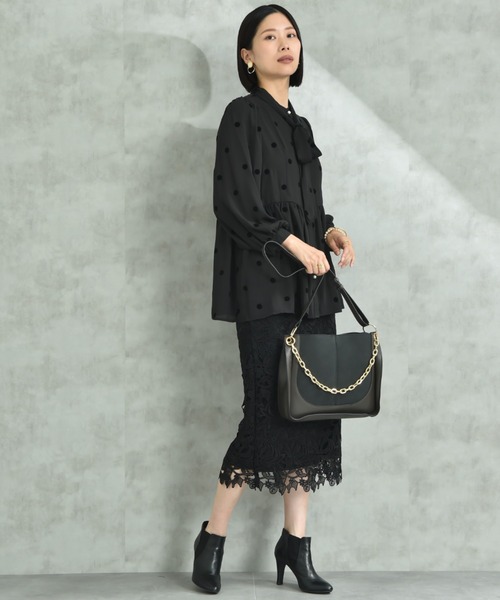 INTERPLANET（インタープラネット）の「チェーン付スエード２ＷＡＹＢＡＧ（ショルダーバッグ・レディース・ブラック/チョコ・フリー）」の21枚目の写真