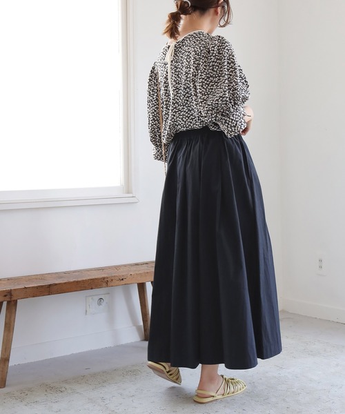 Crisp（クリスプ）の「バックリボンフラワーパフスリーブブラウス（シャツ/ブラウス・レディース・レッド/ブラック/ブルー・FREE）」の6枚目の写真