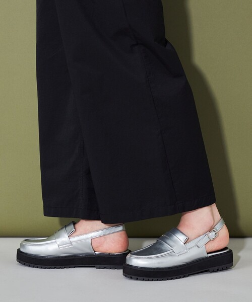 CITEN（シテン）の「＜CITEN＞ ボリュームソール バックルベルト ローファー（ローファー・レディース・ブラック/シルバー・S/M/L）」の8枚目の写真