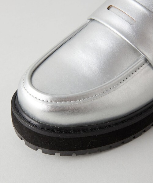 CITEN（シテン）の「＜CITEN＞ ボリュームソール バックルベルト ローファー（ローファー・レディース・ブラック/シルバー・S/M/L）」の6枚目の写真