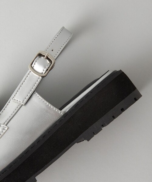 CITEN（シテン）の「＜CITEN＞ ボリュームソール バックルベルト ローファー（ローファー・レディース・ブラック/シルバー・S/M/L）」の4枚目の写真