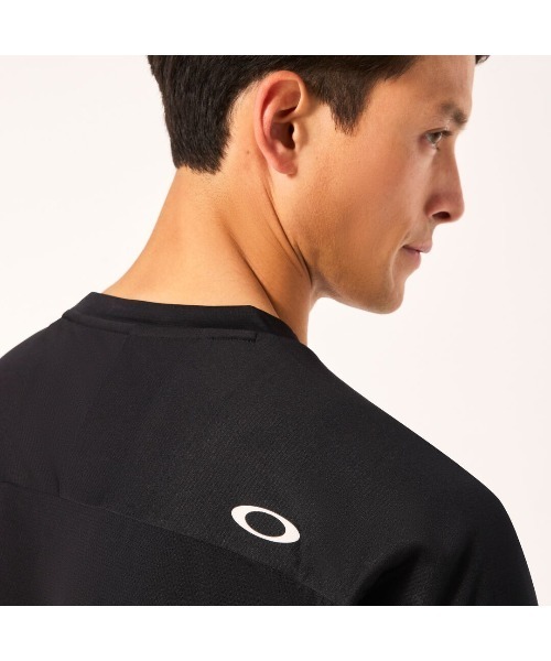 OAKLEY(オークリー)の「オークリー ENHANCE TECH COLD SS CREW 2.0 /Tシャツ/ TRAINING スポーツ・トレーニング/ OAKLEY(Tシャツ/カットソー・メンズ・ホワイト/ライトブルー/ブラック/ネイビー・S/XL/M/L)」の16枚目の写真