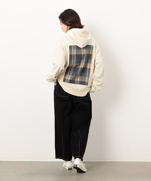 Purple&Yellow（パープルアンドイエロー）の「パネルチェックプルオーバーパーカ（パーカー・メンズ・アイボリー/ブラック・SMALL/MEDIUM/LARGE）」の8枚目の写真