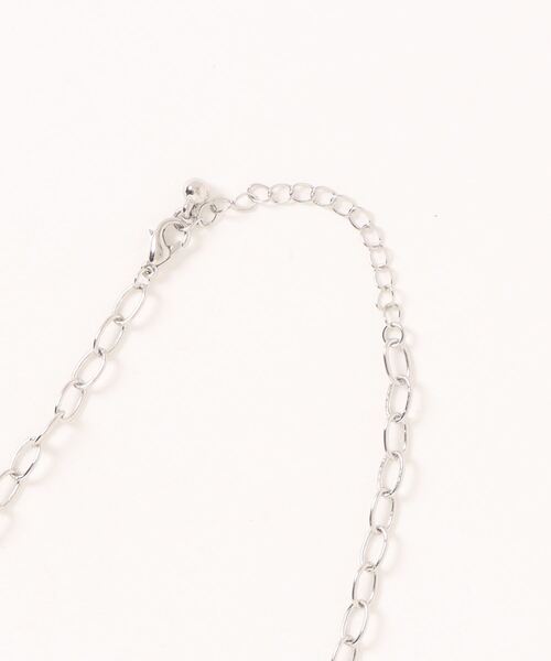 Three Four Time（ｽﾘｰﾌｫｰﾀｲﾑ）の「カラーハートチェーンネックレス（ネックレス・レディース・アイボリー/ブラック・FREE）」の7枚目の写真