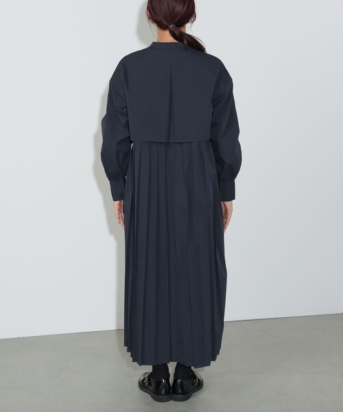 BEAMS HEART（ビームスハート）の「脇プリーツ シャツワンピース（ワンピース・レディース・ライトグレー/ネイビー・FREE）」の12枚目の写真