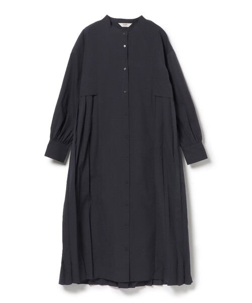 BEAMS HEART（ビームスハート）の「脇プリーツ シャツワンピース（ワンピース・レディース・ライトグレー/ネイビー・FREE）」の18枚目の写真