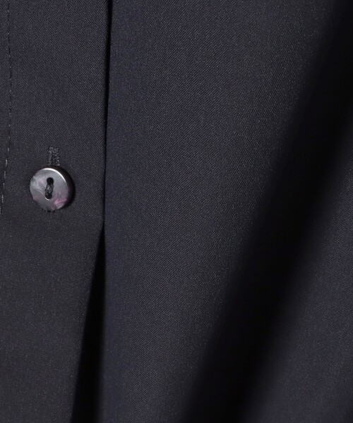 BEAMS HEART（ビームスハート）の「脇プリーツ シャツワンピース（ワンピース・レディース・ライトグレー/ネイビー・FREE）」の19枚目の写真