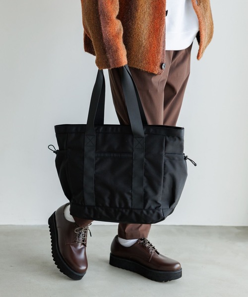 LAKOLE（ラコレ）の「ポリエステルビッグトートバッグ / 141814（トートバッグ・メンズ・ブラック/グレー・FREE）」の3枚目の写真