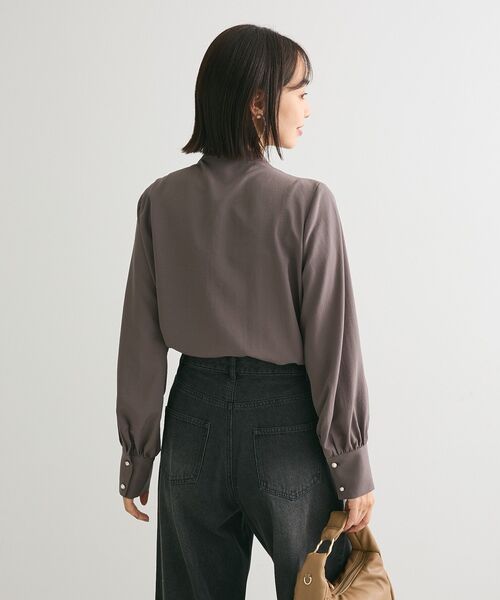 ELENCARE DUE（エレンカーレデュエ）の「・ELENCARE　DUE　フロントレースブラウス（シャツ/ブラウス・レディース・チャコールグレー/ブラック/オフホワイト・FREE）」の15枚目の写真