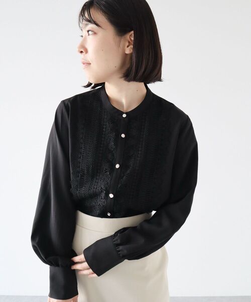 ELENCARE DUE（エレンカーレデュエ）の「・ELENCARE　DUE　フロントレースブラウス（シャツ/ブラウス・レディース・チャコールグレー/ブラック/オフホワイト・FREE）」の22枚目の写真