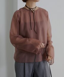 シアーレイヤードブラウス