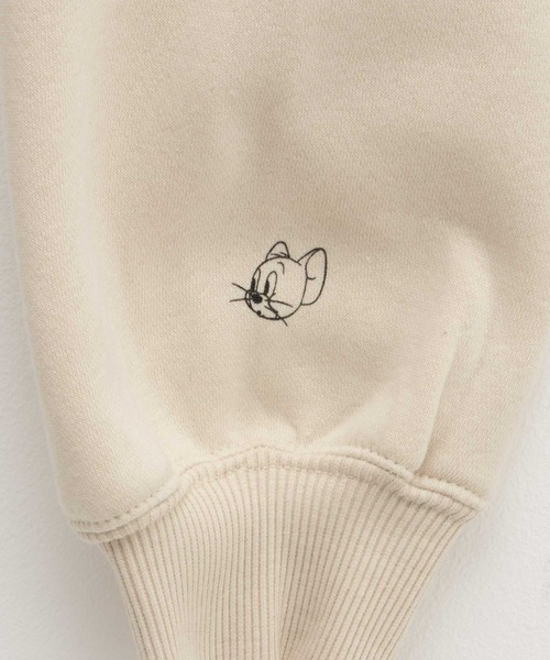 Tom&Jerry(トムアンドジェリー)の「TOM&JERRY トムとジェリー プリント 刺繍 トレーナー(スウェット・レディース・クリーム/ブラック/ベージュ・M/L)」の11枚目の写真
