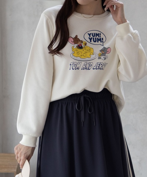Tom&Jerry(トムアンドジェリー)の「TOM&JERRY トムとジェリー プリント 刺繍 トレーナー(スウェット・レディース・クリーム/ブラック/ベージュ・M/L)」の10枚目の写真