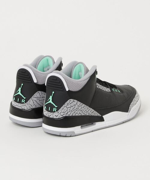 NIKE（ナイキ）の「NIKE AIR JORDAN 3 RETRO CT8532-031