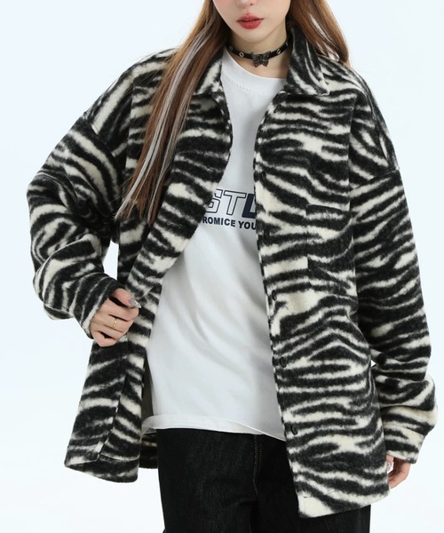 DIAVEL（ディアベル）の「選べるヒョウ柄orゼブラ柄　シャツ風ボアジャケット（その他アウター・レディース・モカ/ホワイト/ブラウン/グレー・M）」の20枚目の写真