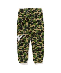 APE BAPE KAWS KID CUDI CAMO 迷彩　スウェットパンツ APE BAPE KAWS KID CUDI スウェットパンツ パンツ camo（kaws