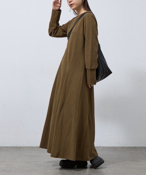 COLONY 2139（コロニートゥーワンスリーナイン）の「カルゼ長袖フレアワンピース（ワンピース・レディース・ライトグレー/ブラック/カーキ・FREE）」の15枚目の写真