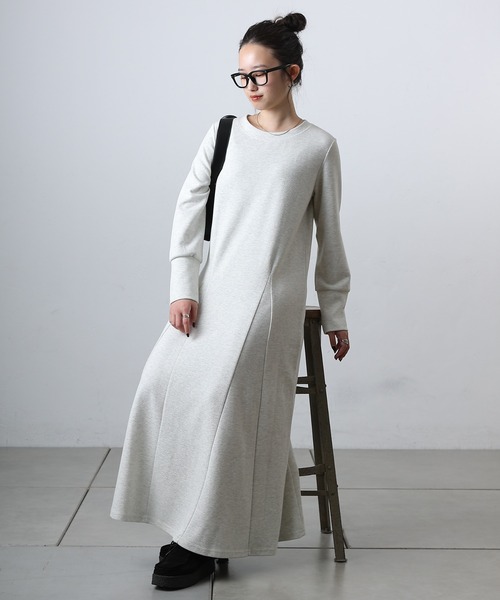COLONY 2139（コロニートゥーワンスリーナイン）の「カルゼ長袖フレアワンピース（ワンピース・レディース・ライトグレー/ブラック/カーキ・FREE）」の8枚目の写真