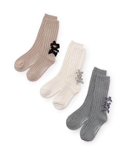 petit main(プティマイン)の「リボンハイソックス(ソックス/靴下・キッズ・ベージュ/グレー/アイボリー・SS/S/M/L)」の9枚目の写真