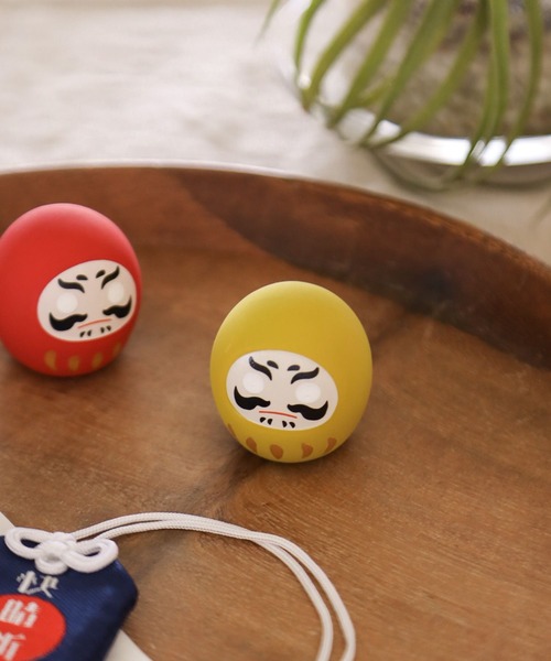 BAYFLOW(ベイフロー)の「ダルマみくじ【HAPPY HOLIDAYS 2025】(その他雑貨・レディース・パープル/レッド/イエロー/ピンク/グリーン・0)」の1枚目の写真