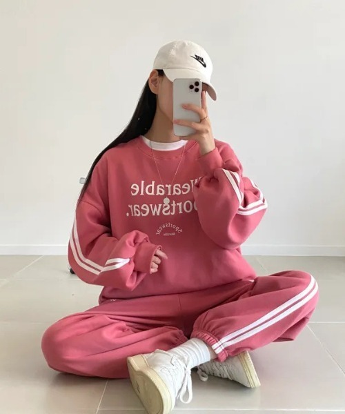 WEGO(ウィゴー)の「WEGO/裏起毛サイドラインスウェットルームウェア上下セット(ルームウェア/パジャマ・レディース・ピンク/グレー/ブラック・MEDIUM/LARGE)」の3枚目の写真