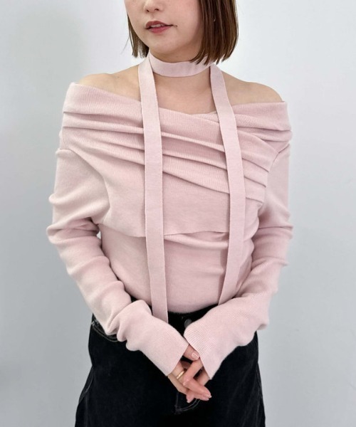 archives（アルシーヴ）の「チョーカータックドレープオフショルニット（ニット/セーター・レディース・ピンク/グレー/ブラック/アイボリー・MEDIUM）」の22枚目の写真