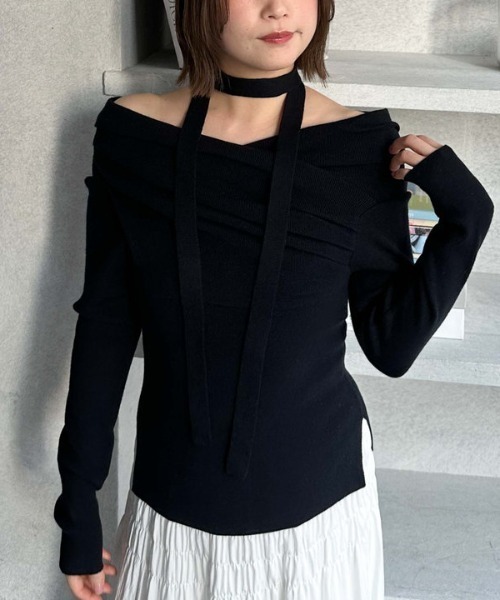 archives（アルシーヴ）の「チョーカータックドレープオフショルニット（ニット/セーター・レディース・ピンク/グレー/ブラック/アイボリー・MEDIUM）」の17枚目の写真