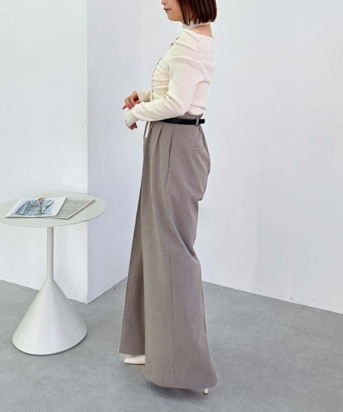 archives（アルシーヴ）の「チョーカータックドレープオフショルニット（ニット/セーター・レディース・ピンク/グレー/ブラック/アイボリー・MEDIUM）」の15枚目の写真