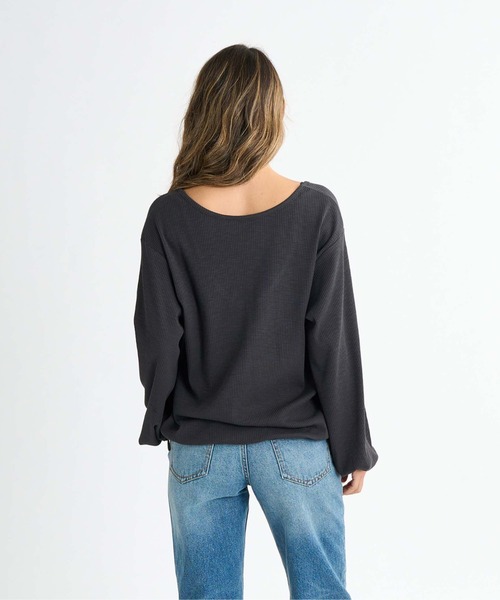 ROXY(ロキシー)の「PUFFY DAYS /ロキシーアンサンブル2WAYトップス(Tシャツ/カットソー・レディース・ミント/イエロー/ホワイト/ブラック・LARGE/SMALL/MEDIUM)」の11枚目の写真